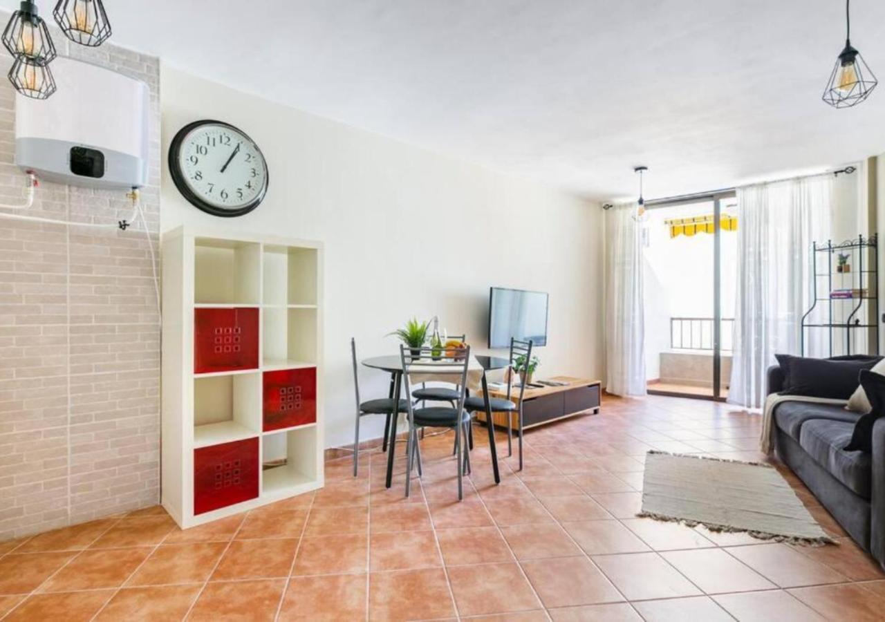 Cosy Apartment In Los Cristianos 5Min To The Ocean Extérieur photo