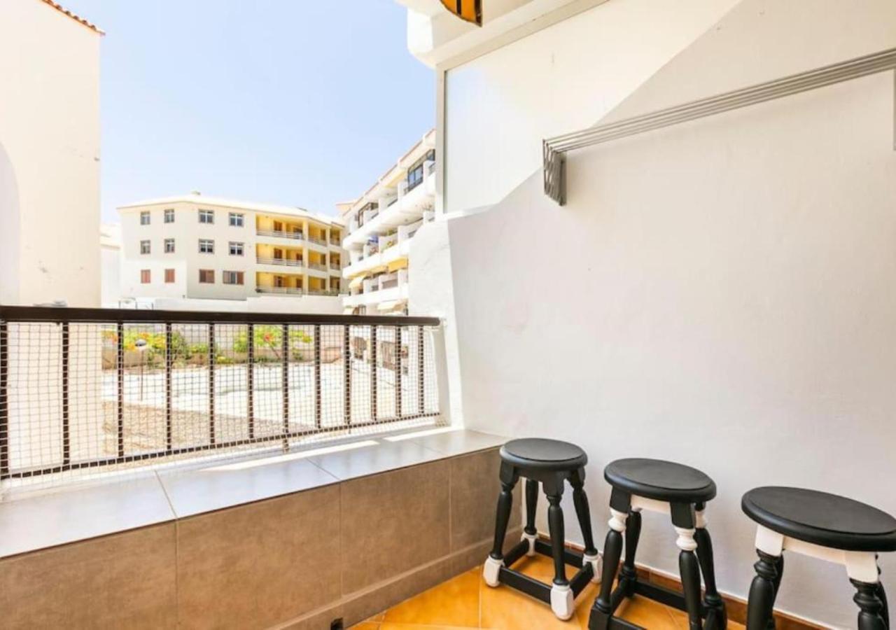 Cosy Apartment In Los Cristianos 5Min To The Ocean Extérieur photo